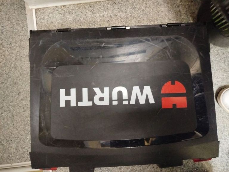 Дешево Wurth ds 180t з ломбарду