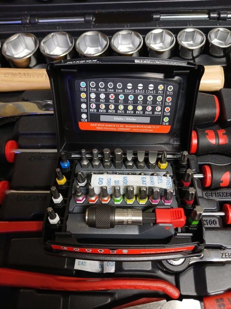 Дешево Wurth 93 предметів 096593180 з ломбарду