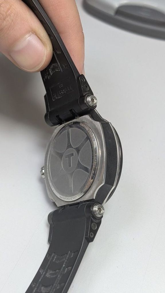 Дешево Tissot t115417 з ломбарду