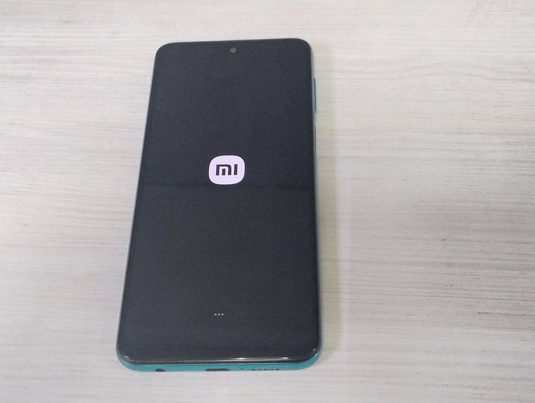 Оголошення Xiaomi Redmi Note 9 Pro 6/64GB Green Б/У