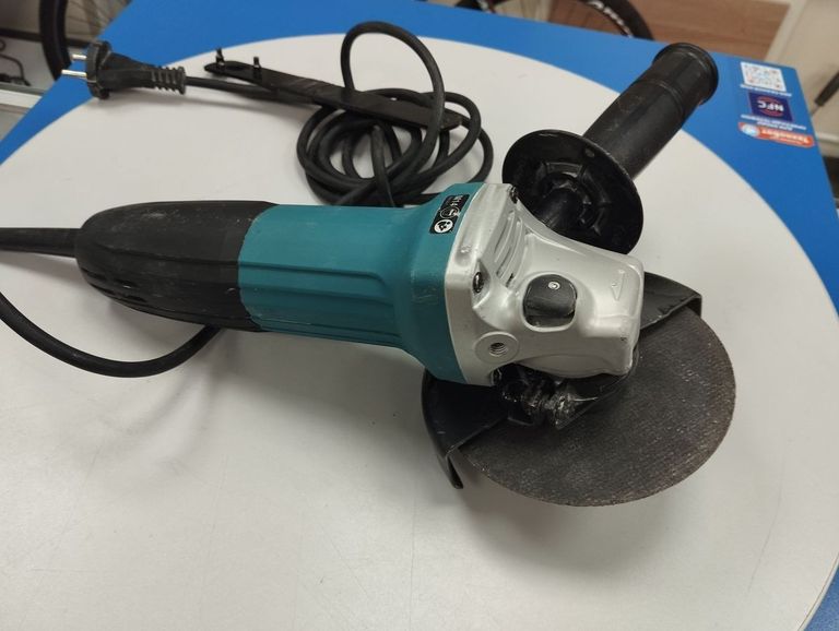 Купить Makita GA5030R Б/У