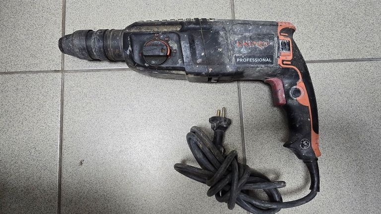 Дешево Dnipro-M rh-98q з ломбарду