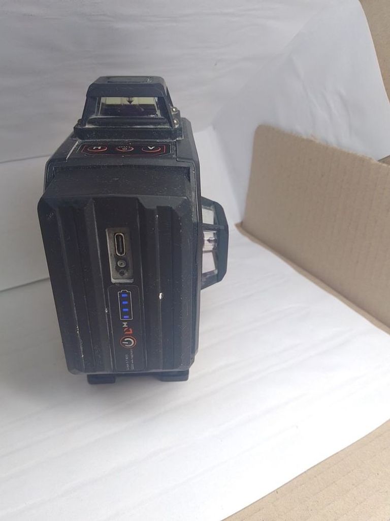 Дешиво Dnipro-M ml-816g с ломбарда