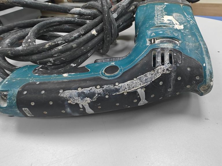 Розпродаж Makita hr2460, продавець Техноскарб