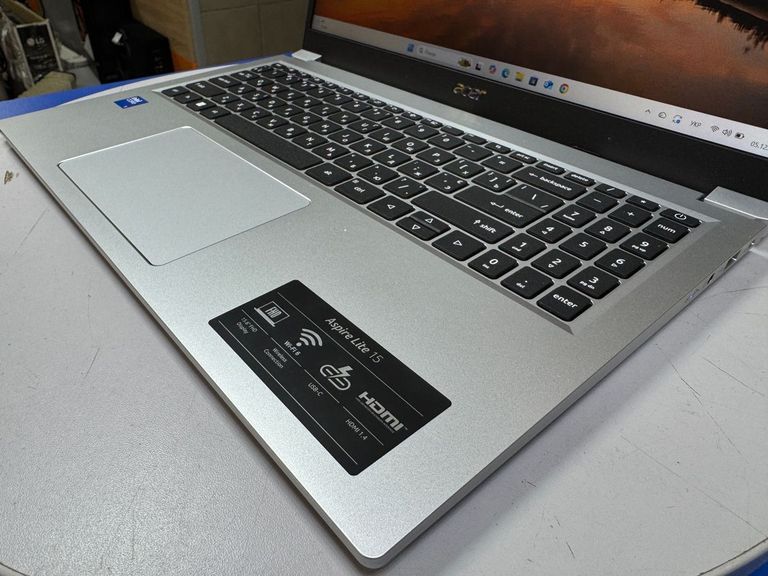 Acer 15/core 3 n355 ddr4/8gb ddr4/hdd *відсутній/ssd 512 gb/*інтегрована Код:01-200803515. Изображение 6