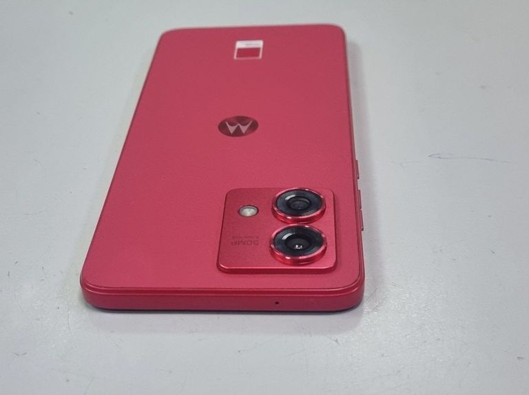 Дешиво Motorola moto g84 8/256gb с ломбарда