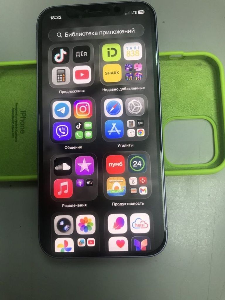 Оголошення Apple iPhone 12 64GB (PRODUCT)RED Б/У