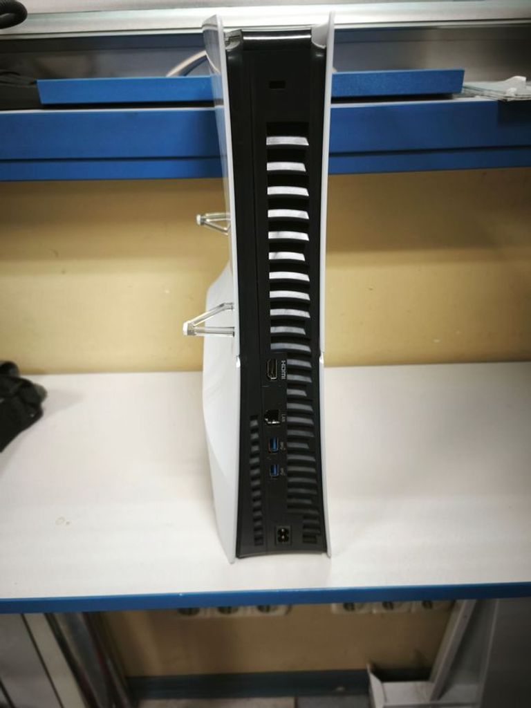 Дешево Sony PlayStation 5 825GB з ломбарду