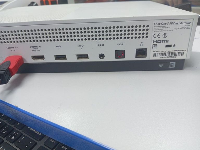 Оголошення Microsoft Xbox One S 1TB Б/У