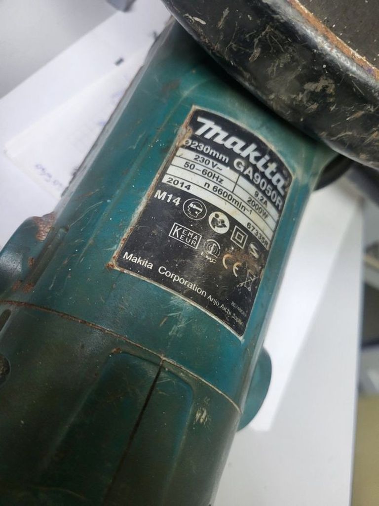 Объявление Makita GA9050 Б/У