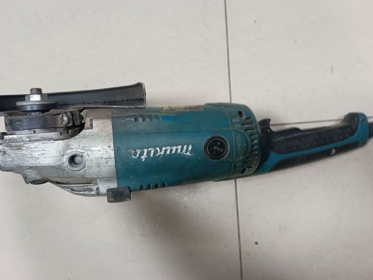 Объявление Makita GA9020 Б/У