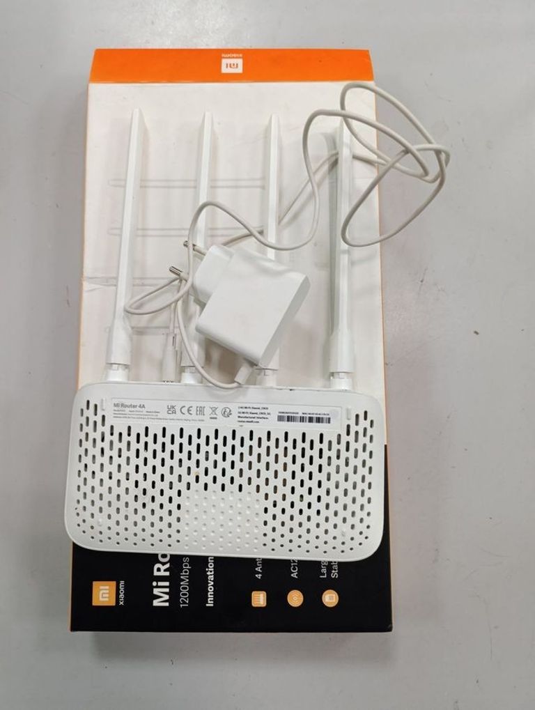 Купить Xiaomi Mi WiFi Router 4A Gigabit Edition Global Version (DVB4224GL) Б/У