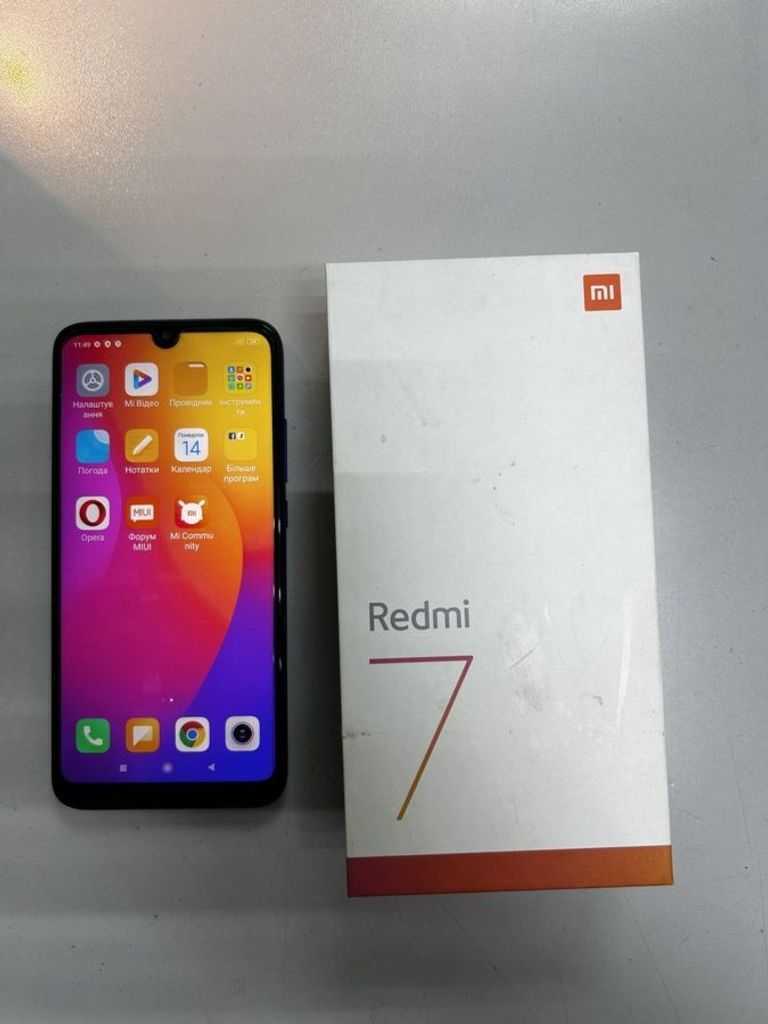 Оголошення Xiaomi Redmi 7 3/32GB Black Б/У