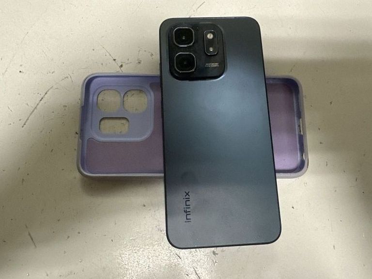 Купити Infinix hot 50i 4/128gb Б/У