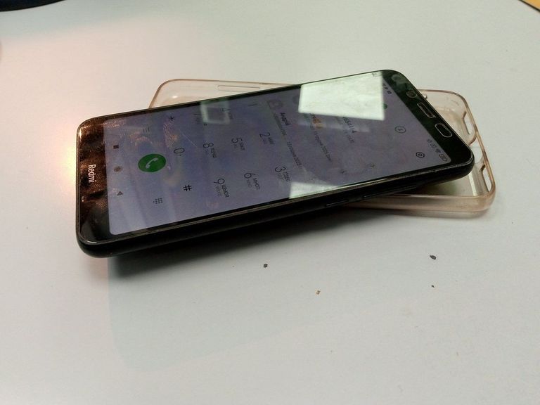 Дешево Xiaomi xiaomi redmi 7a 2/16gb з ломбарду