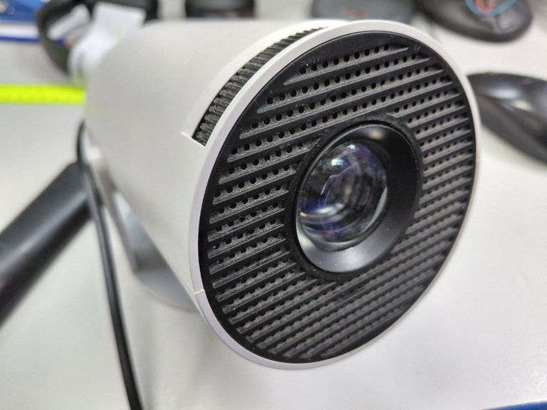 Дешево Magcubic HY300 White з ломбарду