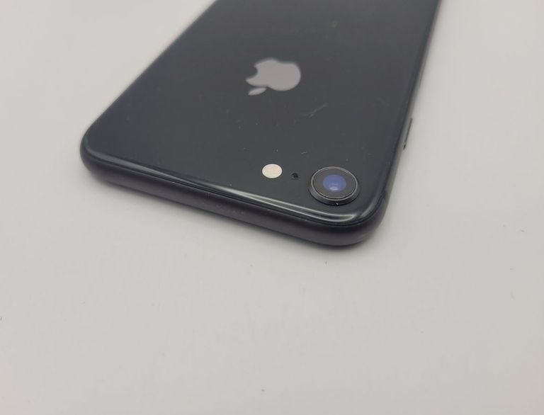 Apple iphone 8 64gb Код:01-200867380. Зображення 7