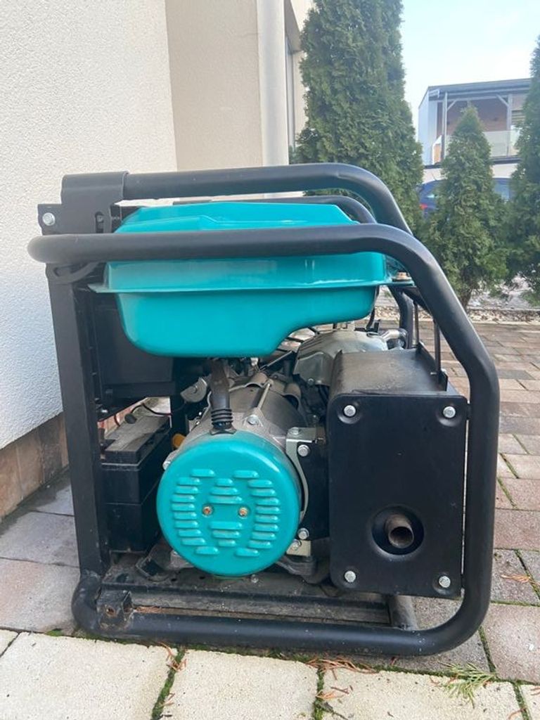 Дешево Heron 15HP 6,8kW/8,5kVA (8896420) з ломбарду