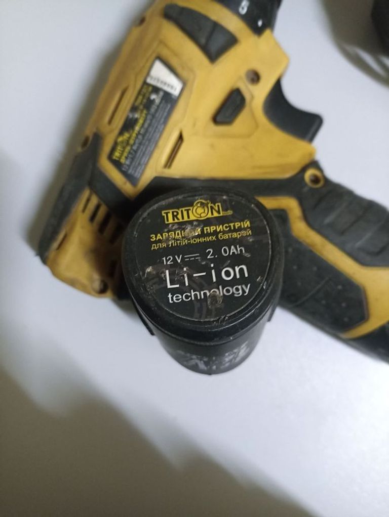 Оголошення Triton тша-12/1 Б/У