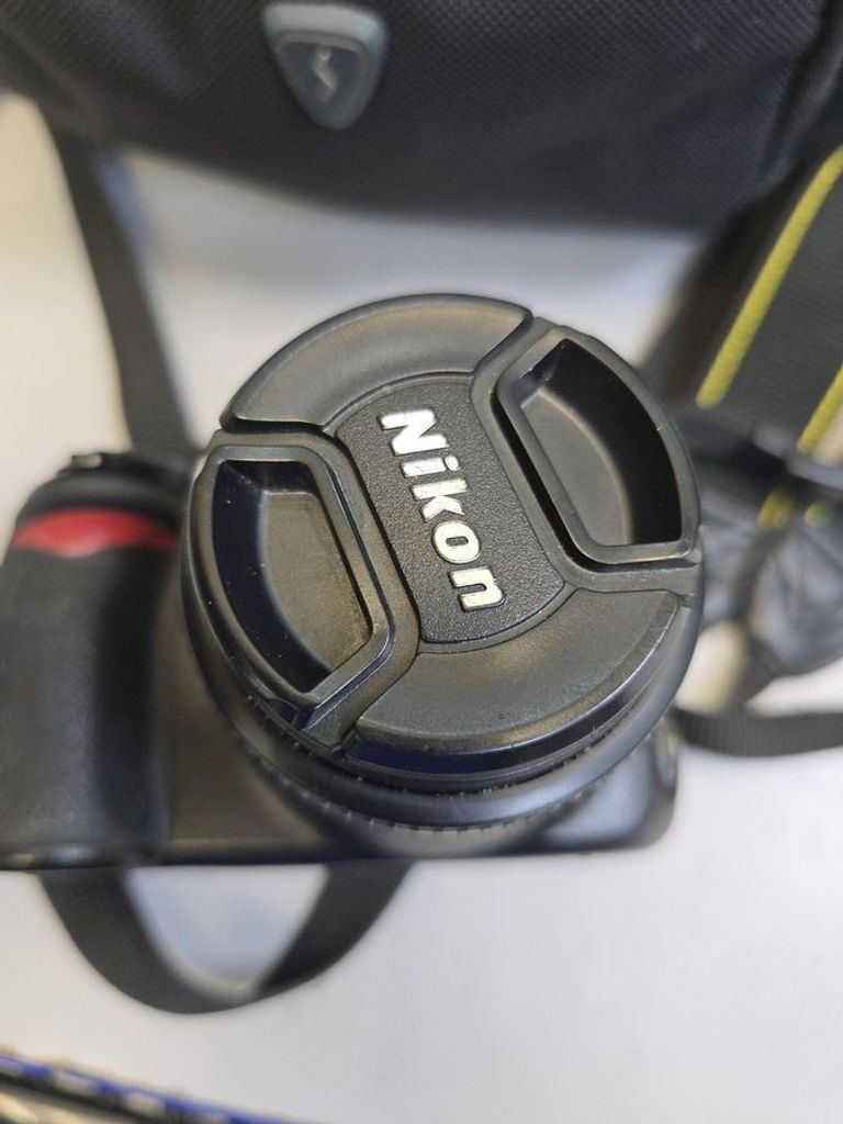 Дешиво Nikon af nikkor 50mm f/1,8d с ломбарда