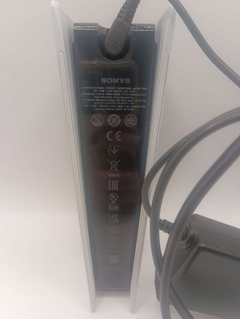 Объявление Sony dualsense charging station cfi-zds1 Б/У