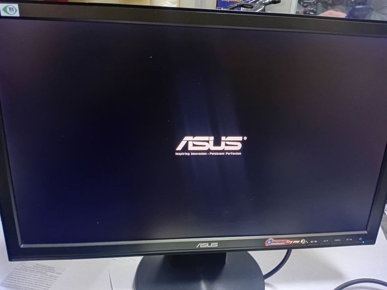 Дешиво Asus vw228n с ломбарда