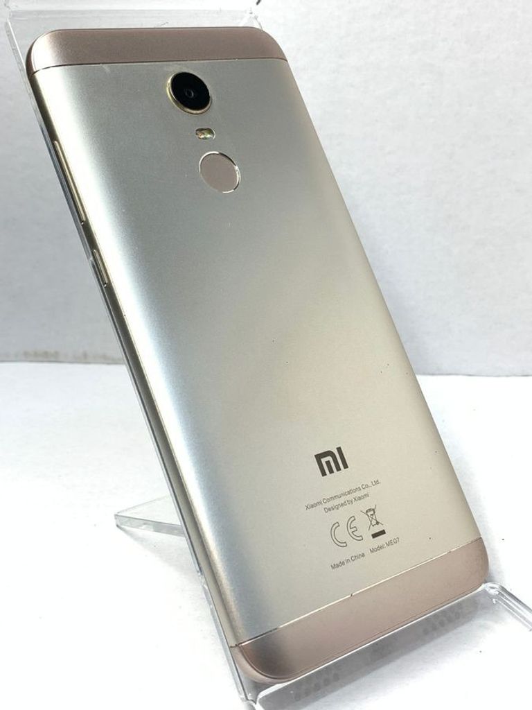 Объявление Xiaomi redmi 5 plus 4/64gb Б/У