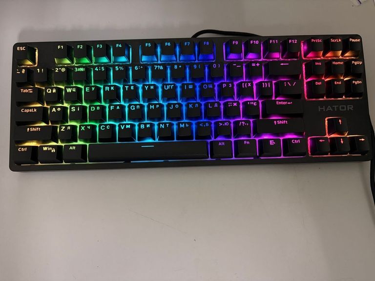 Купити Hator rockfall 2 mecha tkl Б/У