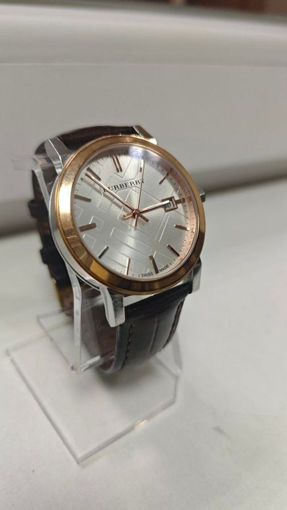 Купити Burberry bu9006 Б/У