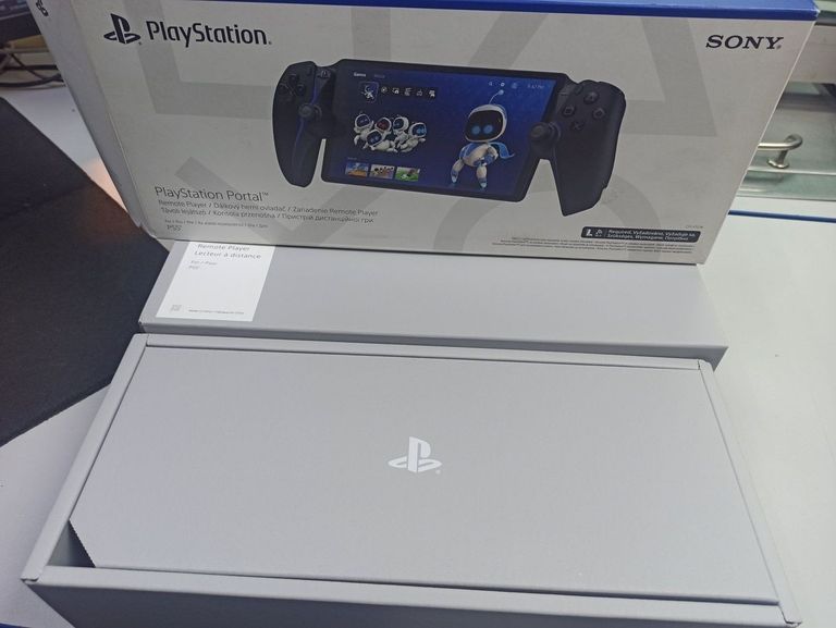 Sony playstation portal remote player Код:01-200901875. Зображення 6