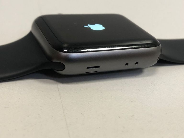 Розпродаж Apple watch series 3 gps 42mm aluminium case a1859, продавець Техноскарб