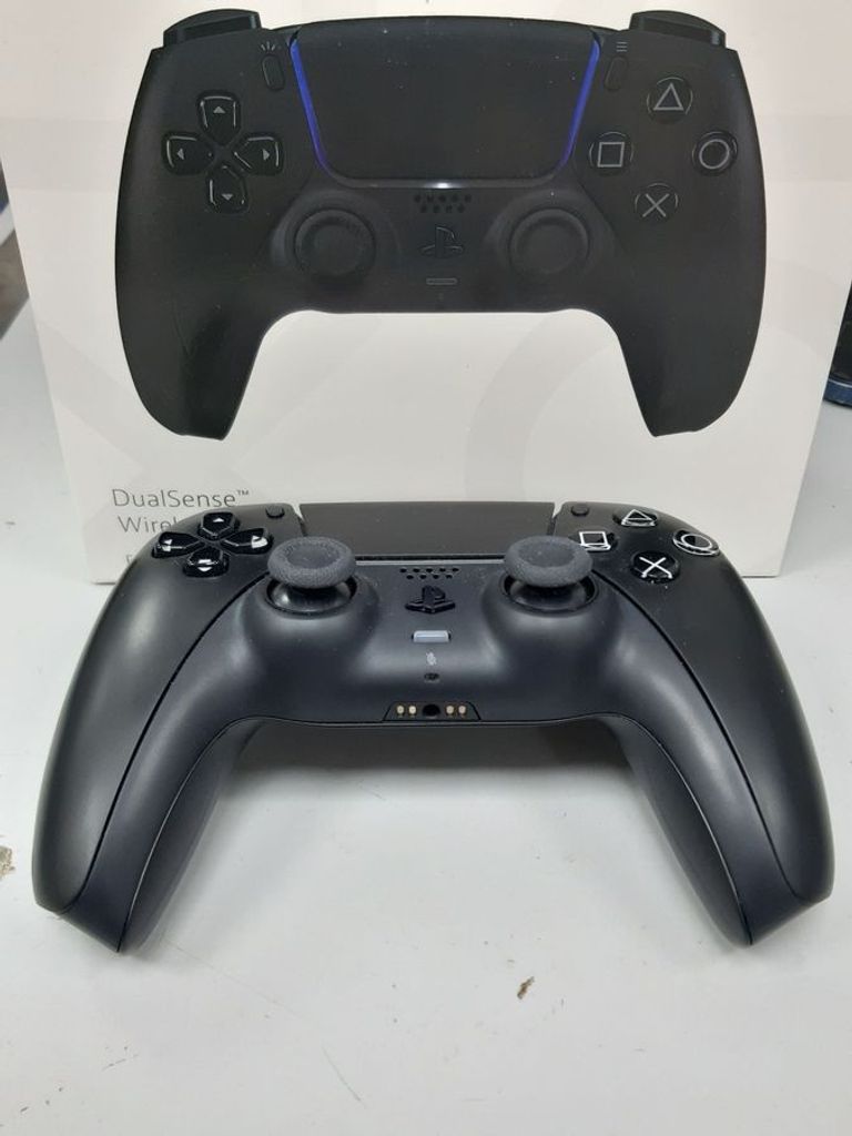 Купить Sony DualSense Black Б/У