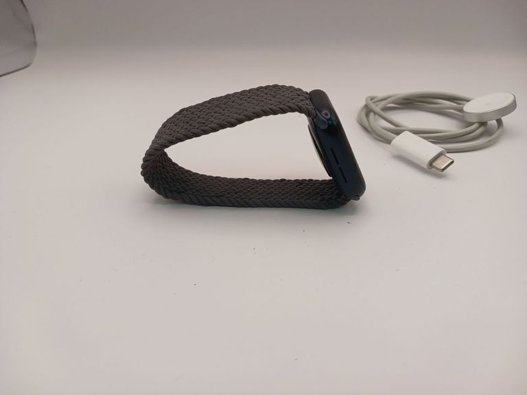 Apple watch se 2 gps 40mm aluminium case Код:01-200913931. Изображение 6