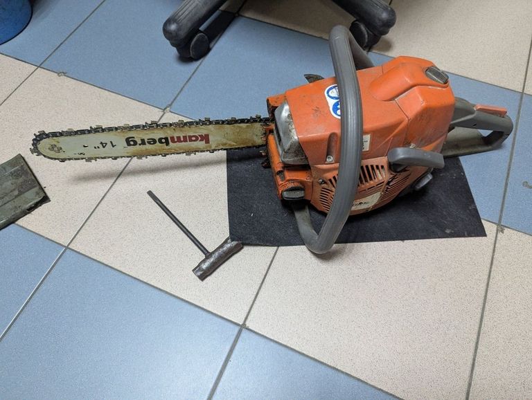 Оголошення Oleo-Mac 937 + заточной набор Power Sharp (50189001E1+PS) Б/У