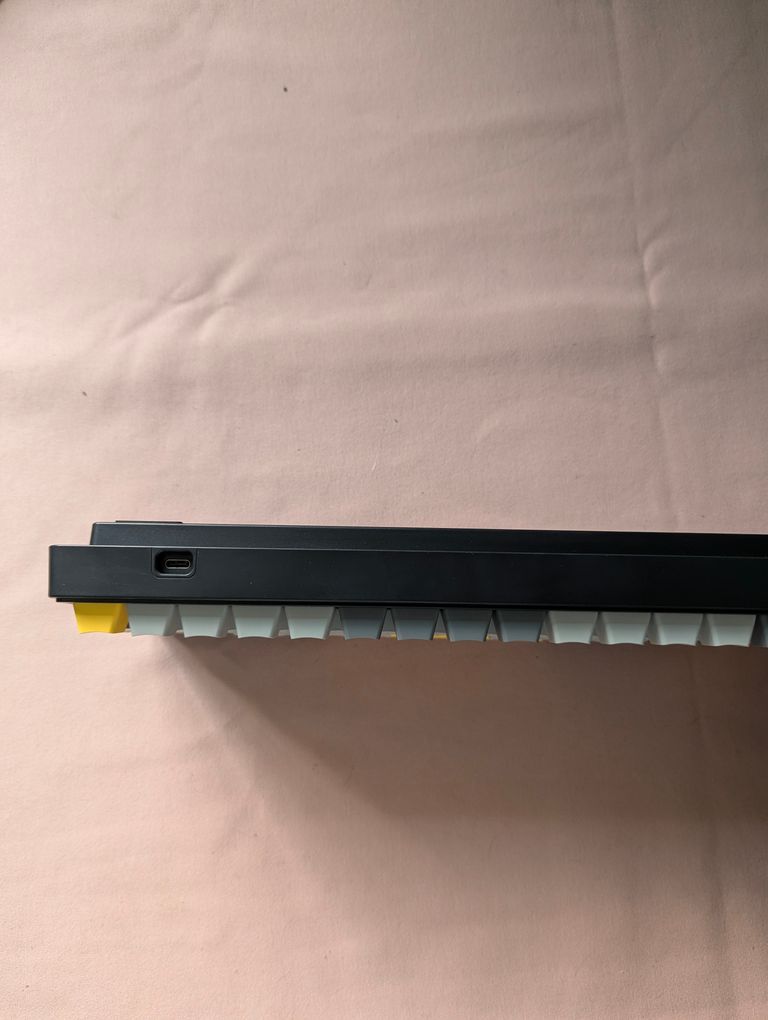 Дешево Ajazz AK690 з ломбарду