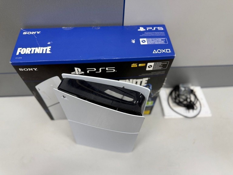 Объявление Sony PlayStation 5 Slim Digital Edition 1TB Б/У