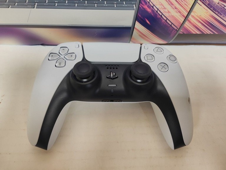 Sony PlayStation 5 825GB Код:01-200941671. Зображення 6