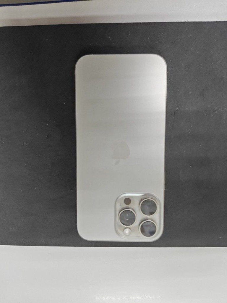 Дешево Apple iphone 16 pro max 256gb esim з ломбарду