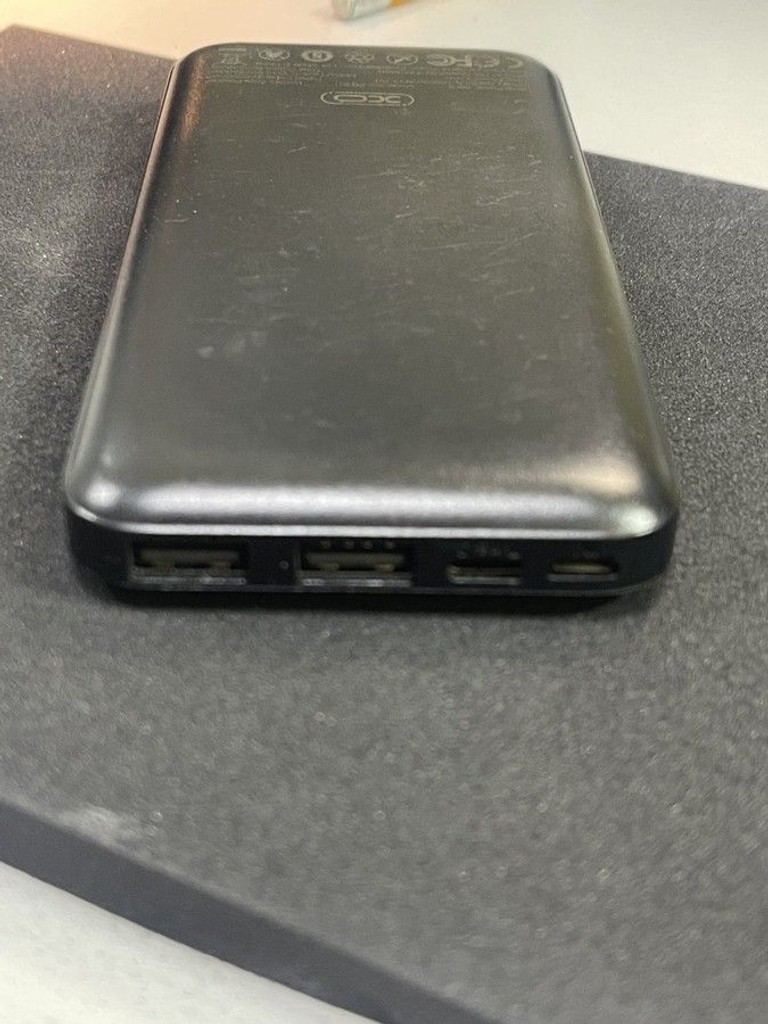 Дешево Xo PB301 10000mAh Black з ломбарду