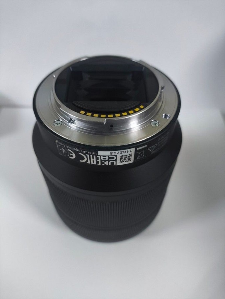 Розпродаж Sony SEL2870 28-70mm f/3,5-5,6 OSS, продавець Техноскарб