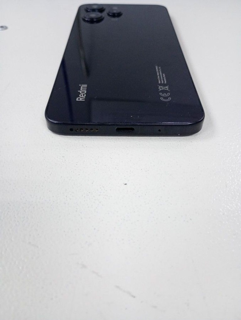 Распродажа Xiaomi redmi 12 8/256gb, продавец Техноскарб