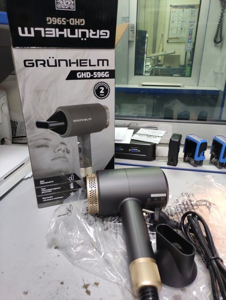 Объявление Grunhelm GHD-596G Б/У