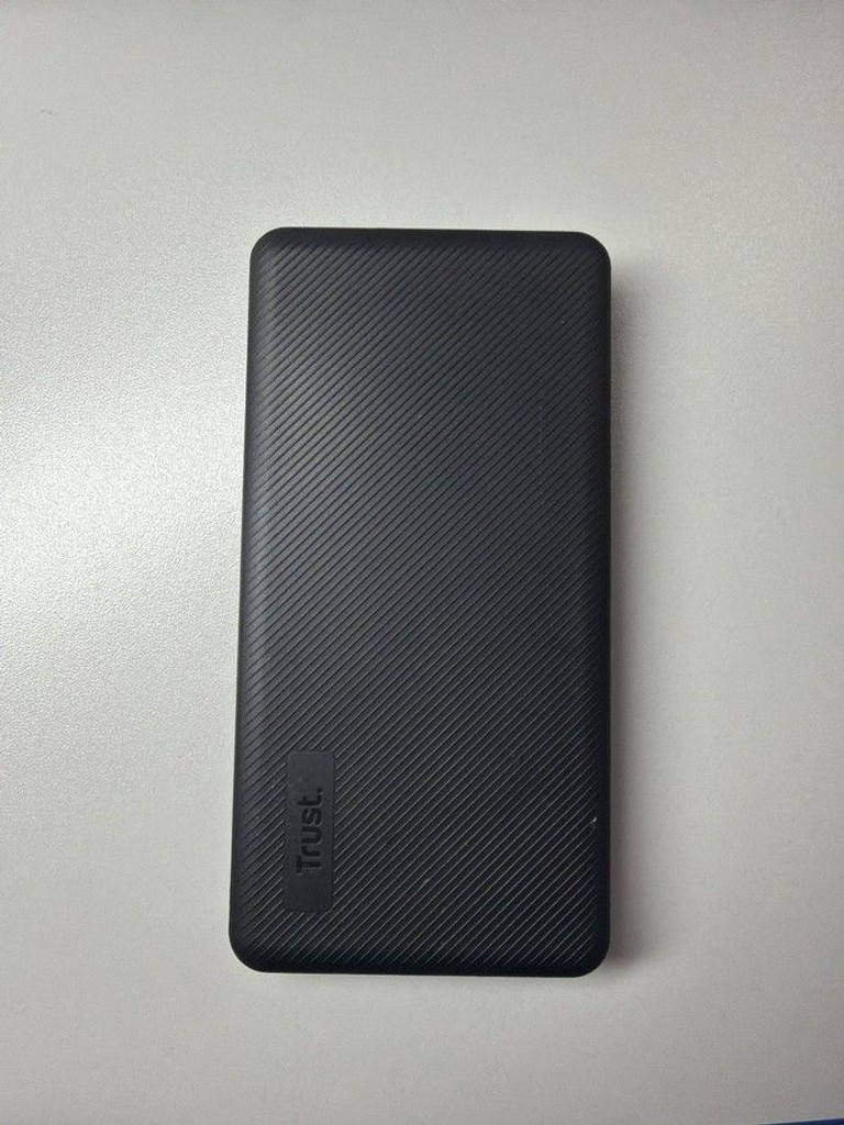 Купити Trust 20000mah Б/У
