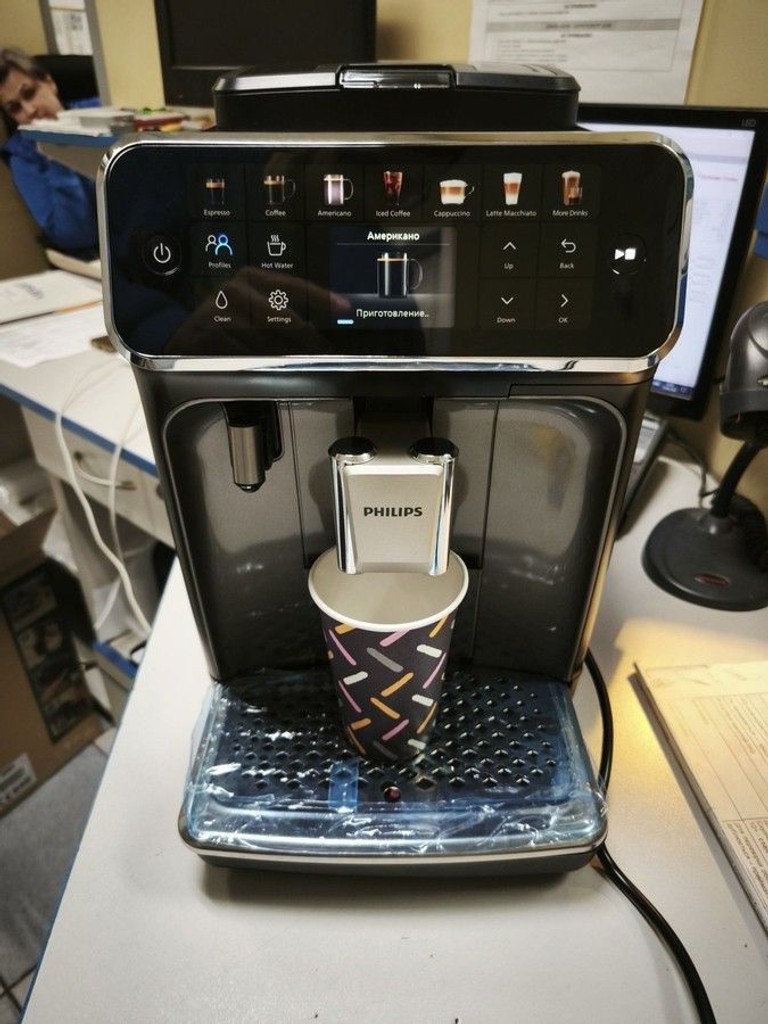 Купити Philips Series 4400 LatteGo EP4449/70 Б/У