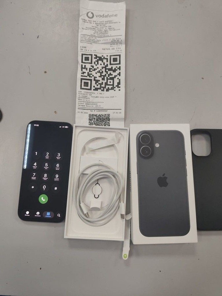 Купити Apple iPhone 17 256GB Black (MG6J4) Б/У