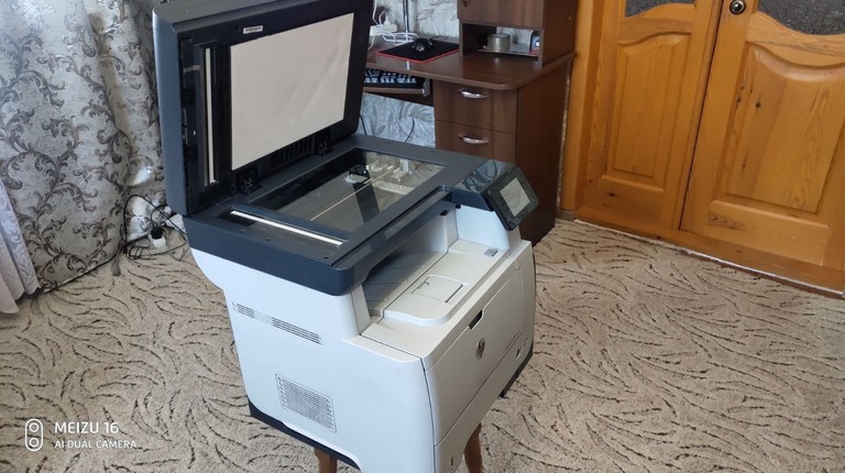 HP Lazer Jet Pro MFP m521dw Код:null. Зображення 4