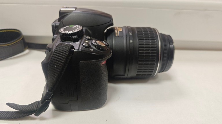 Nikon d3100 kit / af-s nikkor 18-55mm f:3,5-5,6g vr dx Код:01-200995076. Зображення 5