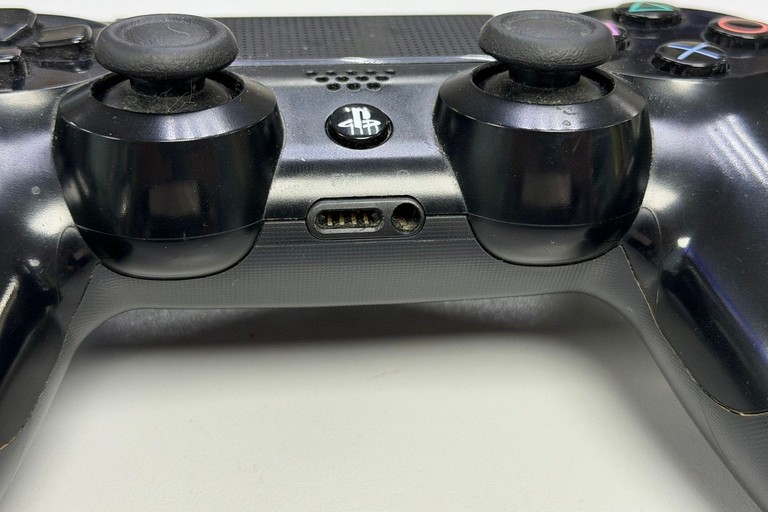 Дешиво Sony dualshock 4 с ломбарда