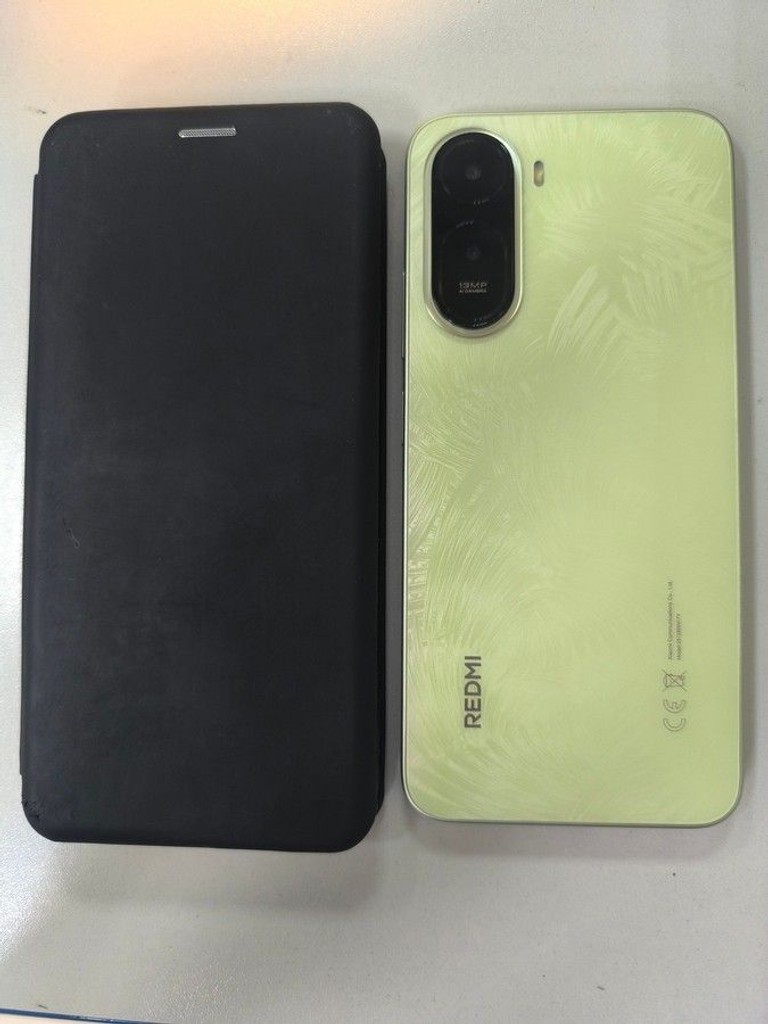 Купити Xiaomi Redmi A7 Pro 4/128GB Black Б/У