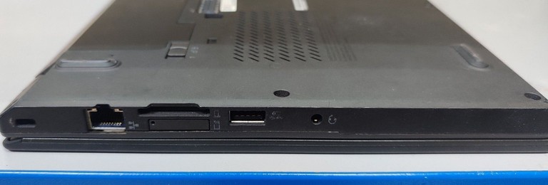 Lenovo 12/core i5 6300u ddr3/8gb ddr3/hdd *відсутній/ssd 128 gb/*інтегрована Код:01-201090894. Зображення 12